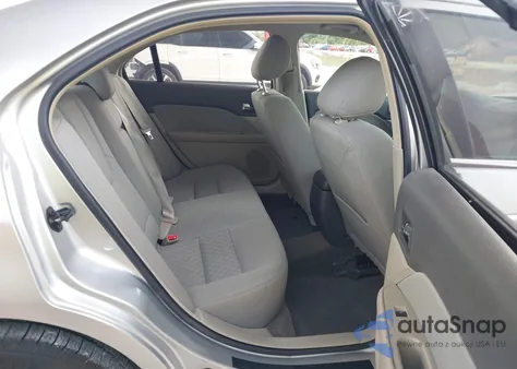 2012 Ford Fusion Se z USA, uszkodzony, nr VIN 3FAHP0HA7CR240703